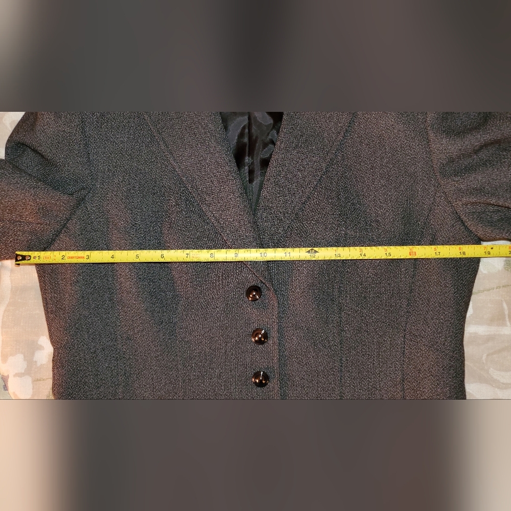 Tahari, Arthur S Levine, Womens Pant Suit, Size 8 - Picture 10 of 10